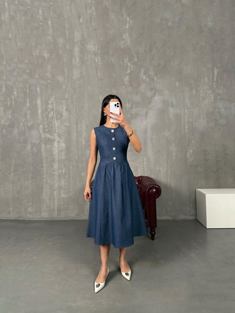 Tetra Mavi Düğme Detaylı Sıfır Kol Fermuarlı Cepli Tensel Denim Elbise