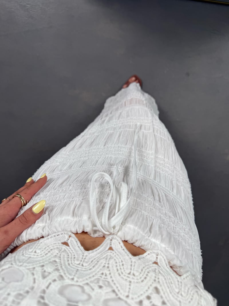 White Half Lined Counterpart Skirt Gaus00119