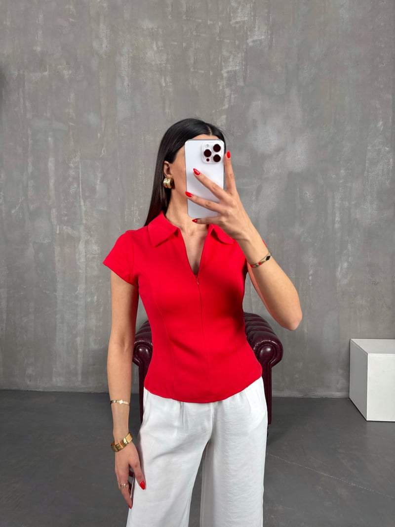Kırmızı Polo Yaka Ön Fermuarlı Tshirt Gaus00191