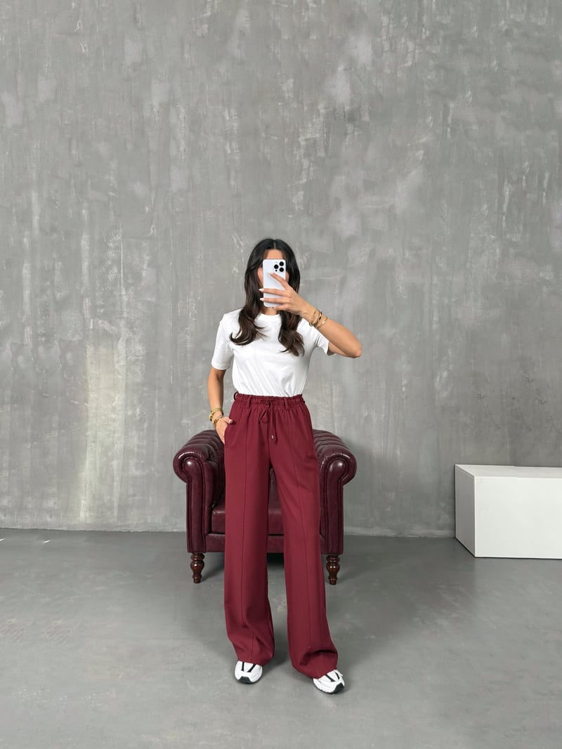 Giyan Bordo Beli Lastikli Çımalı Pantolon