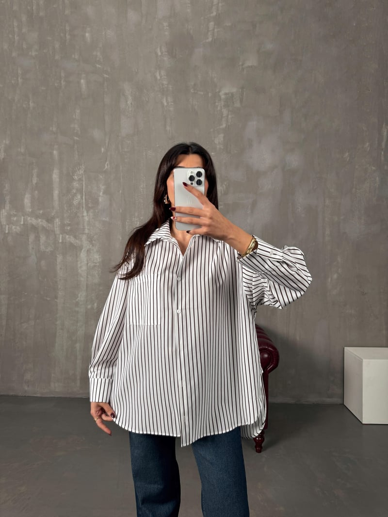 Vory Kahve Çizgili Beyaz Oversize Gömlek
