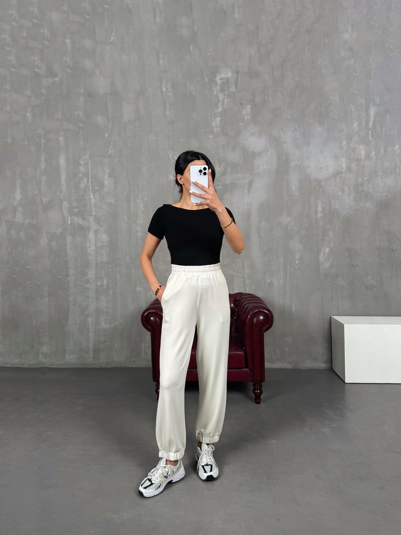 İsolde Ekru Paça Lastikli Premium Modal Kumaş Pantolon