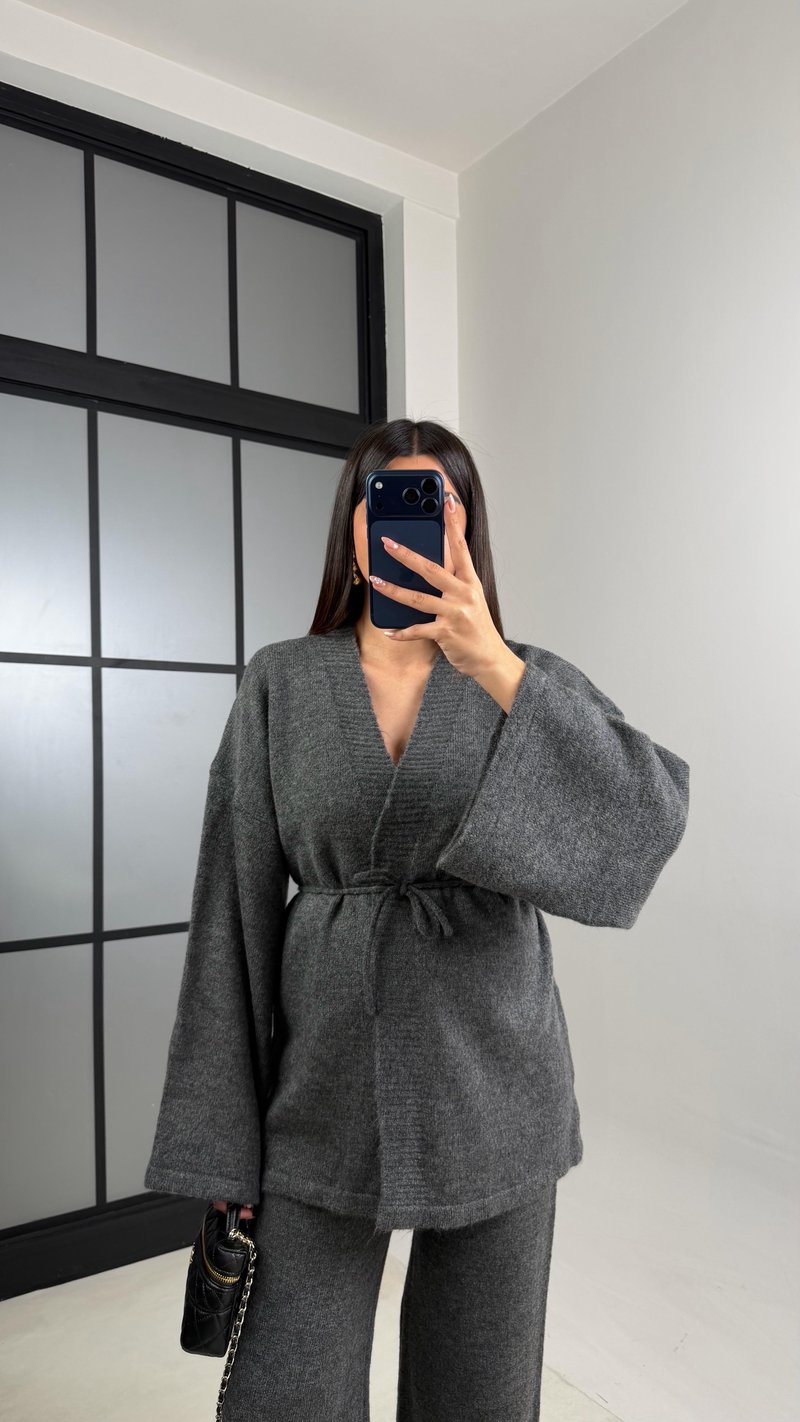 Antrasit Kuşaklı Hırka Beli Lastikli Pantolon Triko Takım GAUS-00848