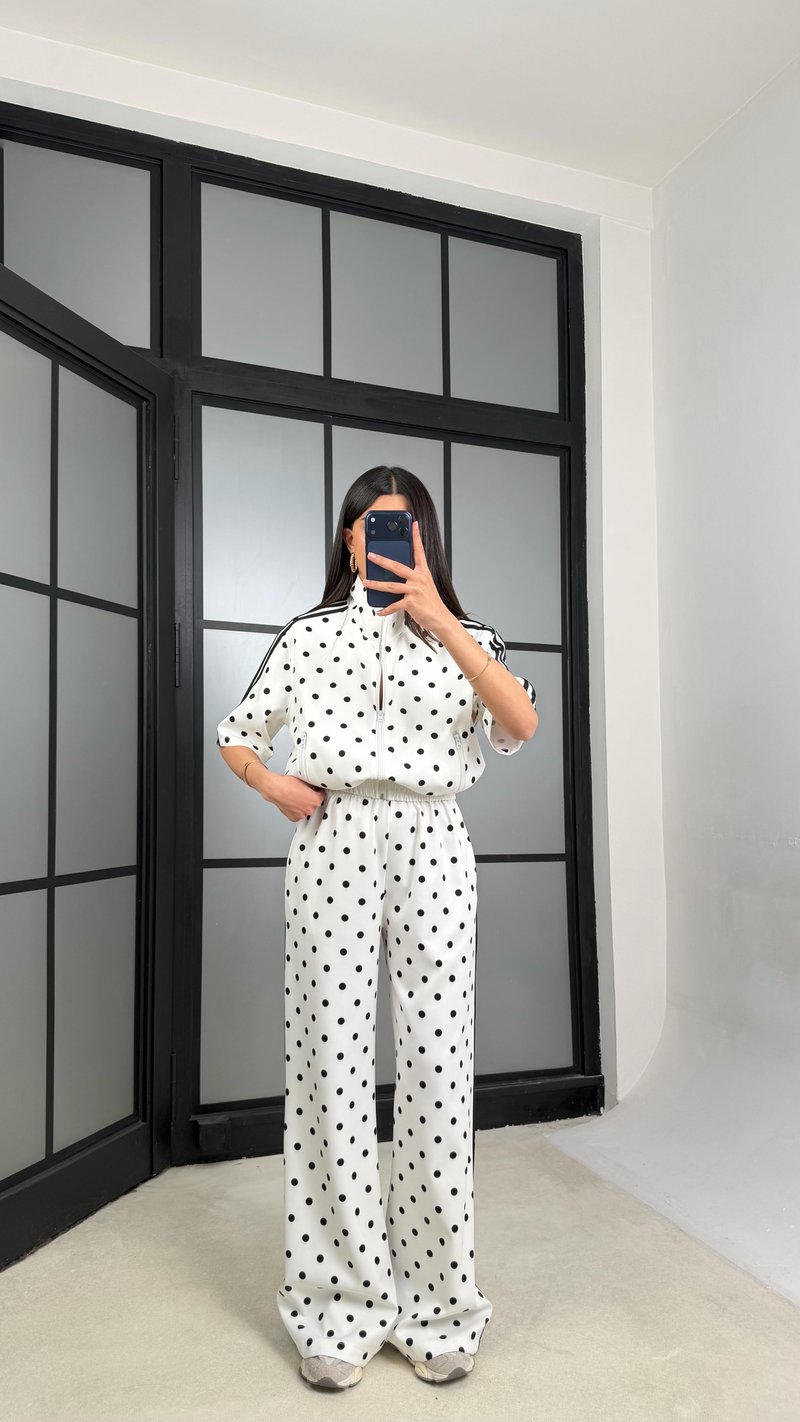 Beyaz Ceket Beli Lastikli Pantolon Puantiye Desenli Tasarım Takım GAUS-01432