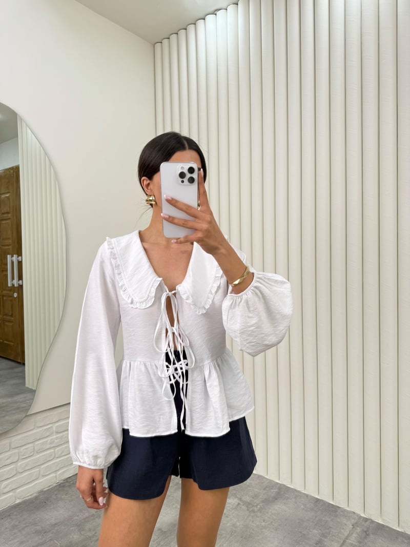 Beyaz Bebe Yaka Önü Bağlamalı Bluz Gaus00334 