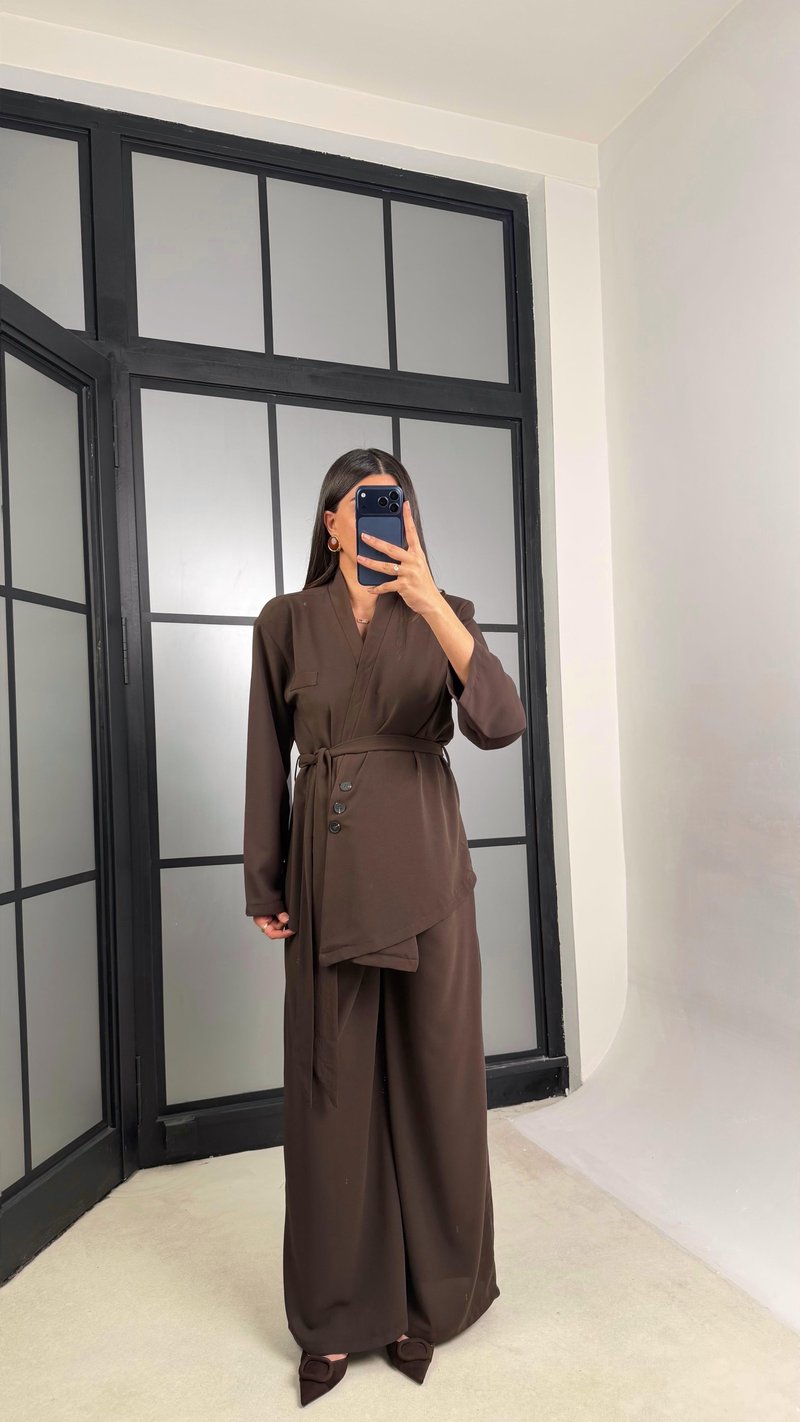 Acı Kahve Vatkalı Düğme Detaylı Belden Kuşaklı Ceket Beli Lastikli Pantolon Tencel Takım GAUS-01195