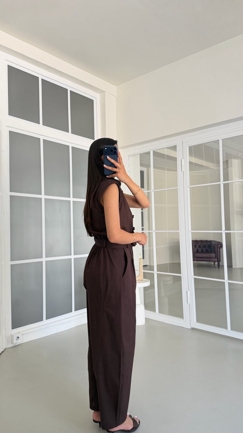 Acı Kahve Sıfır Kol Kuşaklı Düğmeli Tulum GAUS-01720