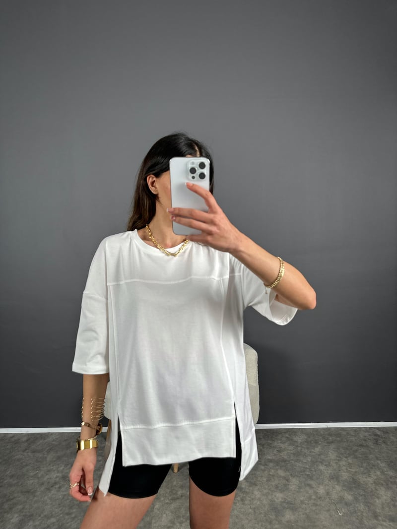 Luni Beyaz Tasarım Oversize Tshirt 