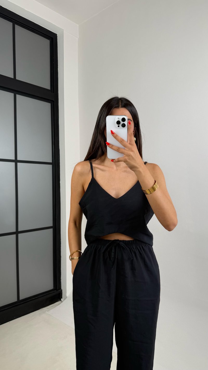 Siyah Ayarlanabilir Askılı Bluz Beli Lastikli Pantolon Tencel Takım GAUS-0015