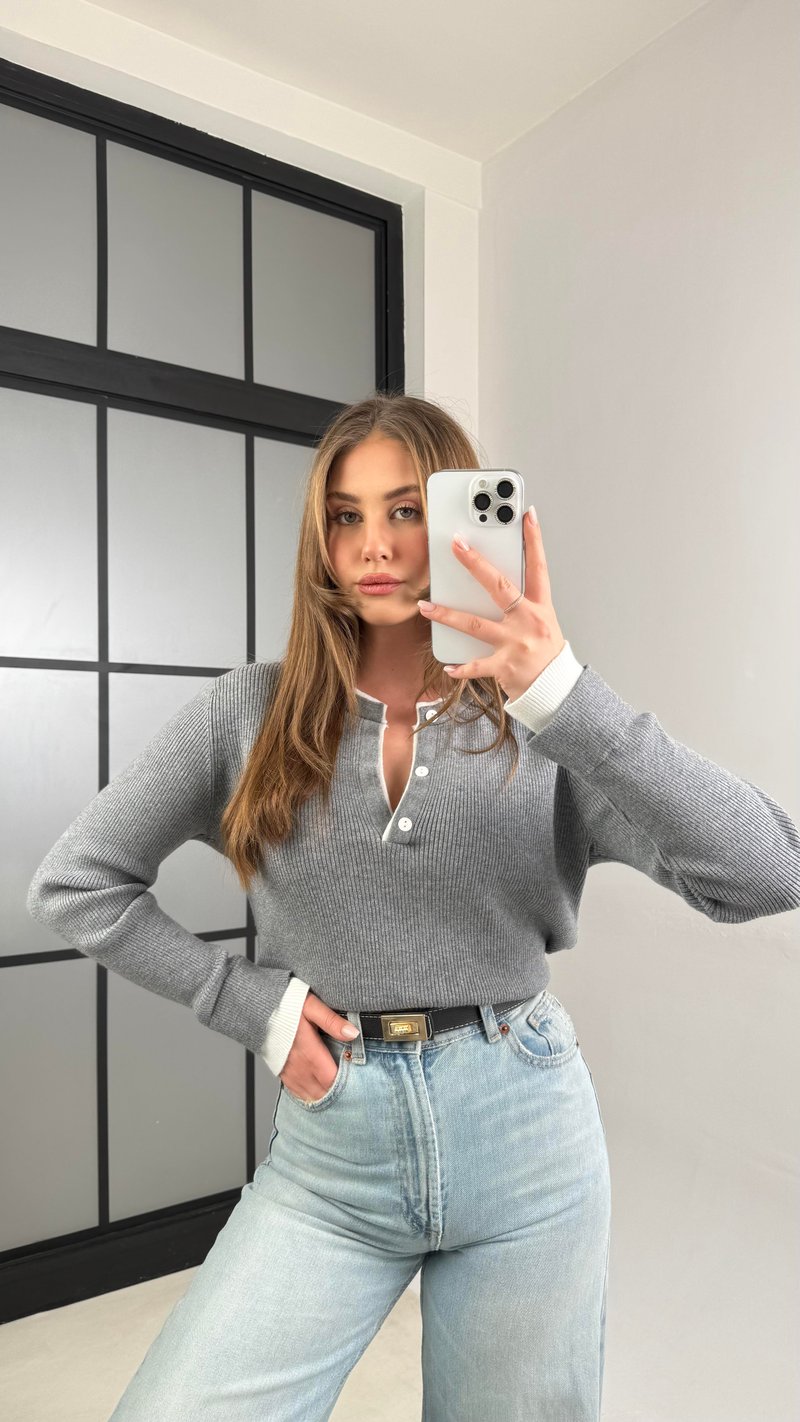 Gri Çift Yakalı Triko Kazak GAUS-01124