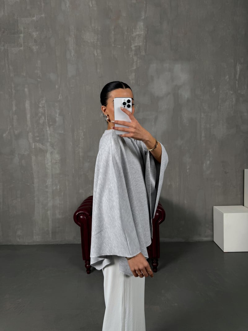 Bernis Açık Gri Yumuşak Triko Panço