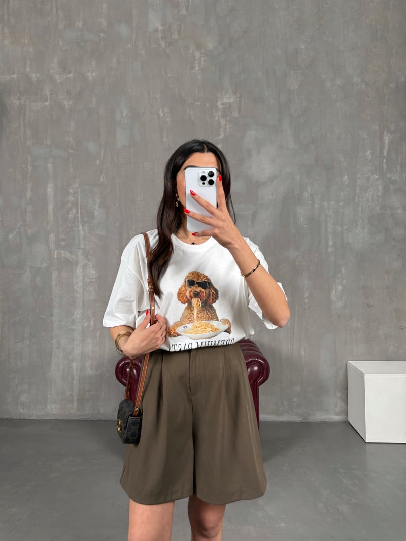 Krem Poodle Baskılı Bisiklet Yaka Tshirt Gaus00177