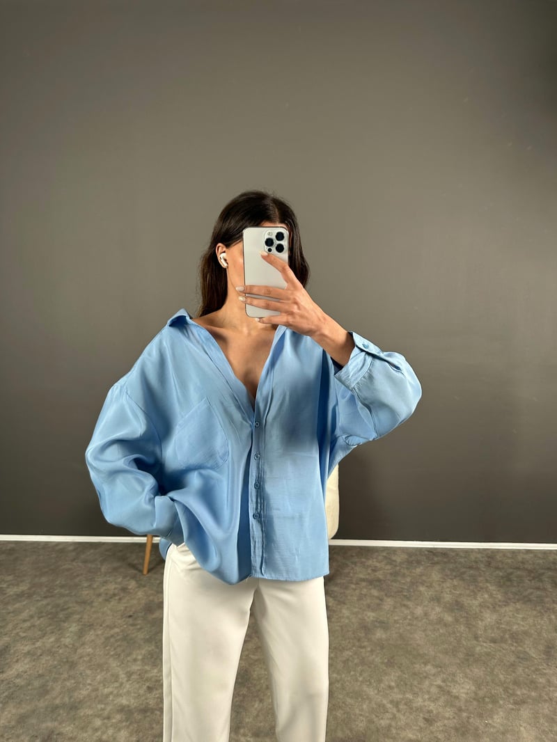 Bebek Mavisi Salaş Oversize Gömlek