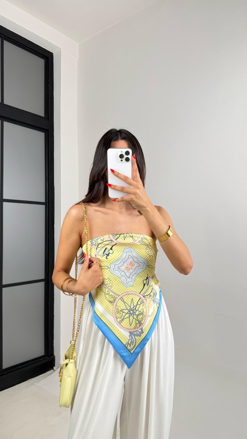 Sarı Çok Desenli Sırt Bağlamalı Saten Bluz GAUS-0024