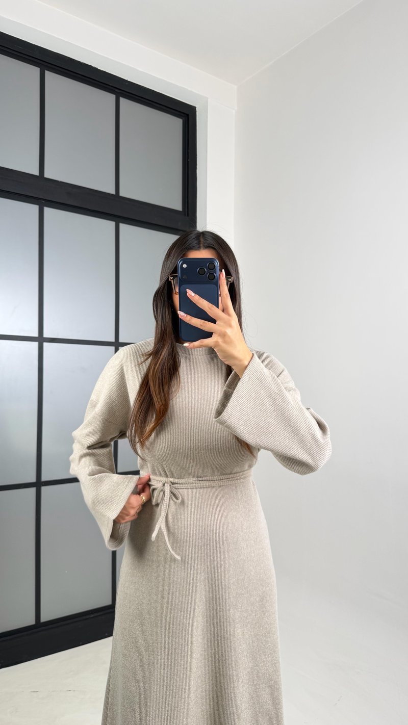 Taş Kuşaklı Uzun Triko Elbise GAUS-00802