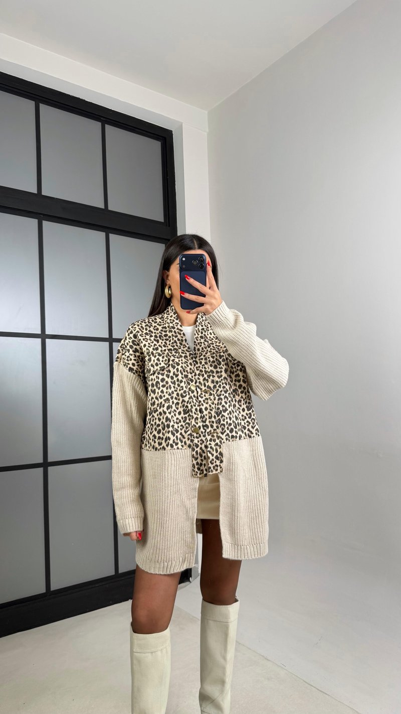 Ekru Leopar Desenli Denim Detaylı Triko Hırka GAUS-01001