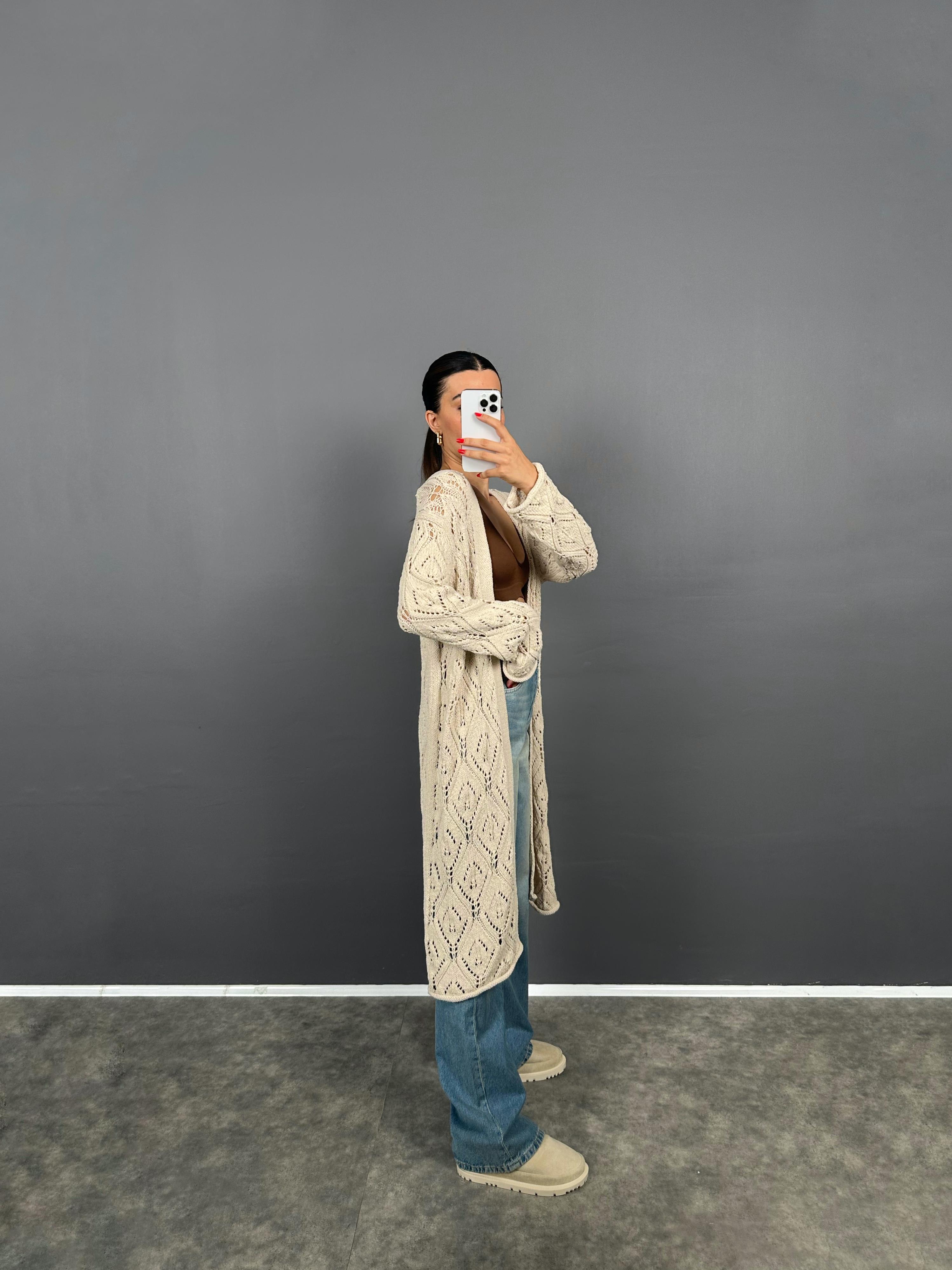 ZR Model Taş Uzun Örme Hırka