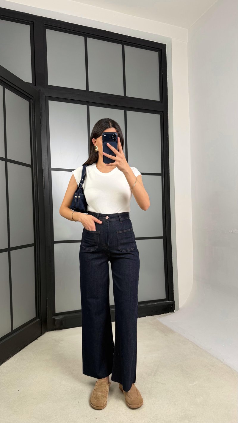 Lacivert Ön Cep Detaylı Kesik Paça Jean GAUS-01300