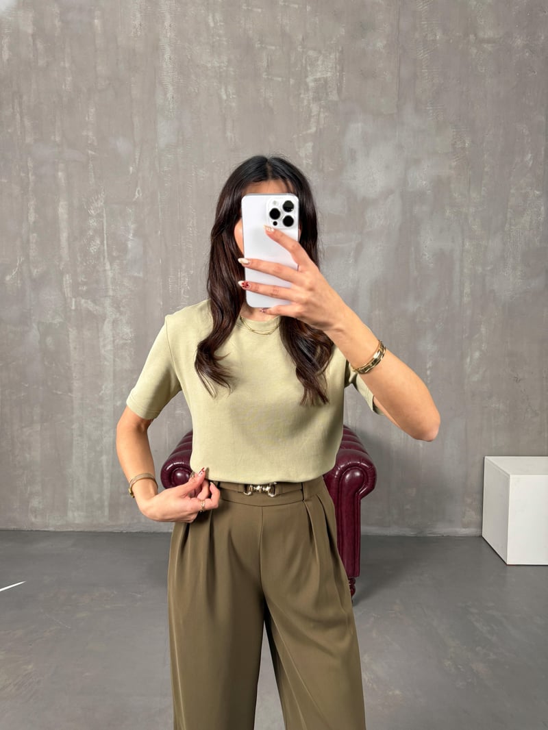 Pube Haki Bisiklet Yaka Basic Tshirt