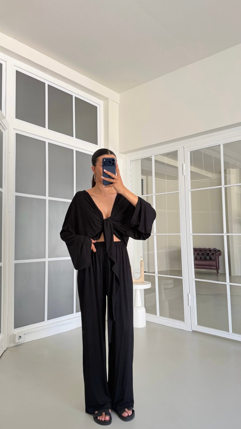 Siyah Bağlama Detaylı Bluz Beli Lastikli Pantolon Likralı Takım GAUS-01732