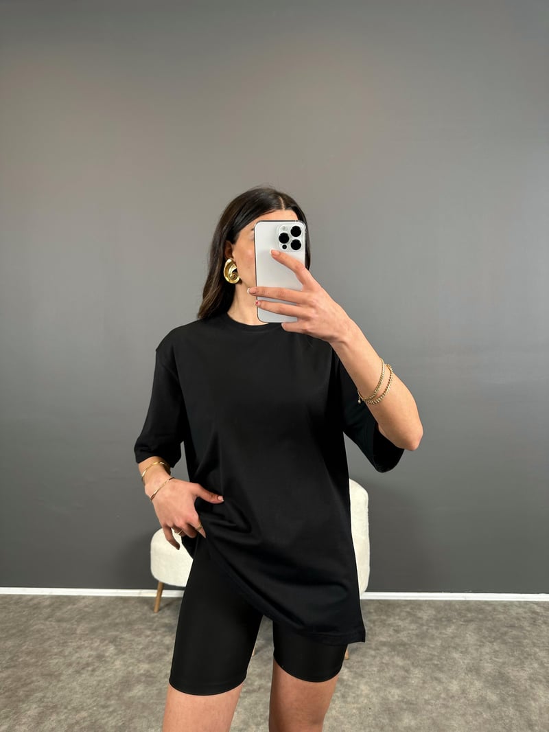 Now Siyah Oversize Tshirt 