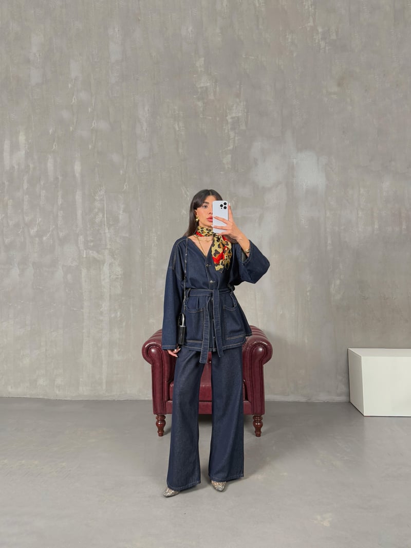 Adela Koyu Mavi  Kuşak Bağlamalı Premium Tasarım Denim Takım