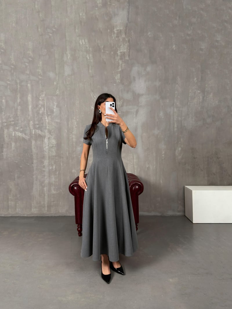 Fiyona Gri Önü Fermuar Detaylı Kısa Kollu Cepli Premium Pinterest Elbise