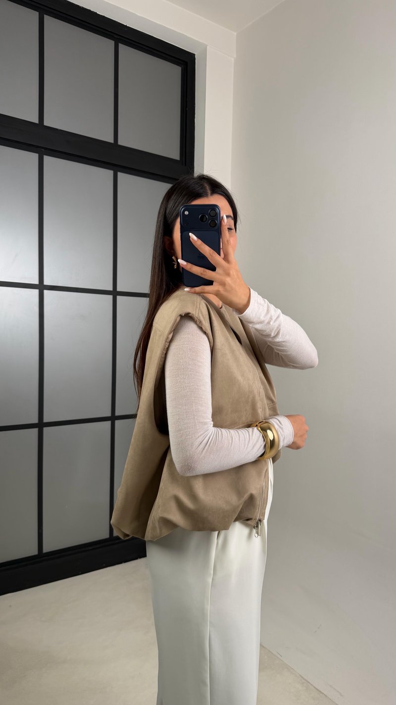 Bej Beli Lastikli Astarlı Premium Süet Yelek GAUS-00637
