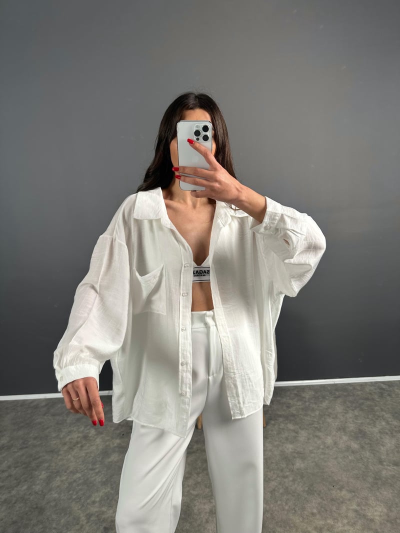 Li Beyaz Oversize Salaş Premium Gömlek