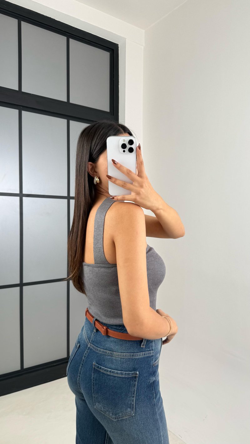 Gri Boyundan Bağlamalı Tasarım Triko Bluz GAUS-00175