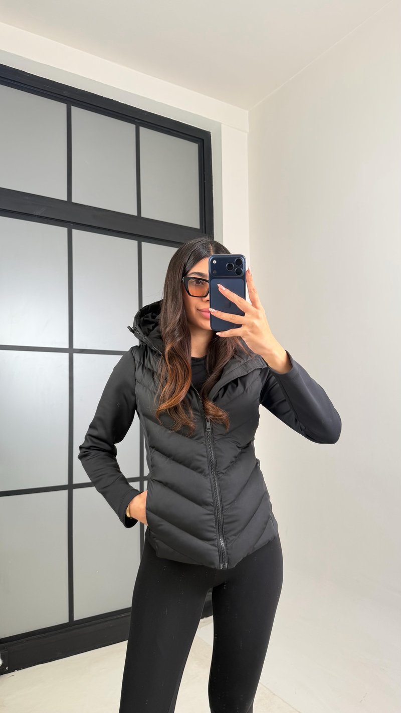 Siyah Kapüşonlu ZR Muadil Şişme Mont GAUS-00880