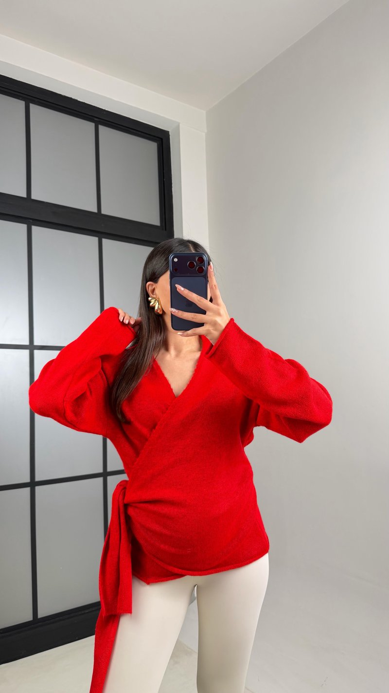 Kırmızı Bağlama Detaylı Triko Hırka GAUS-00888