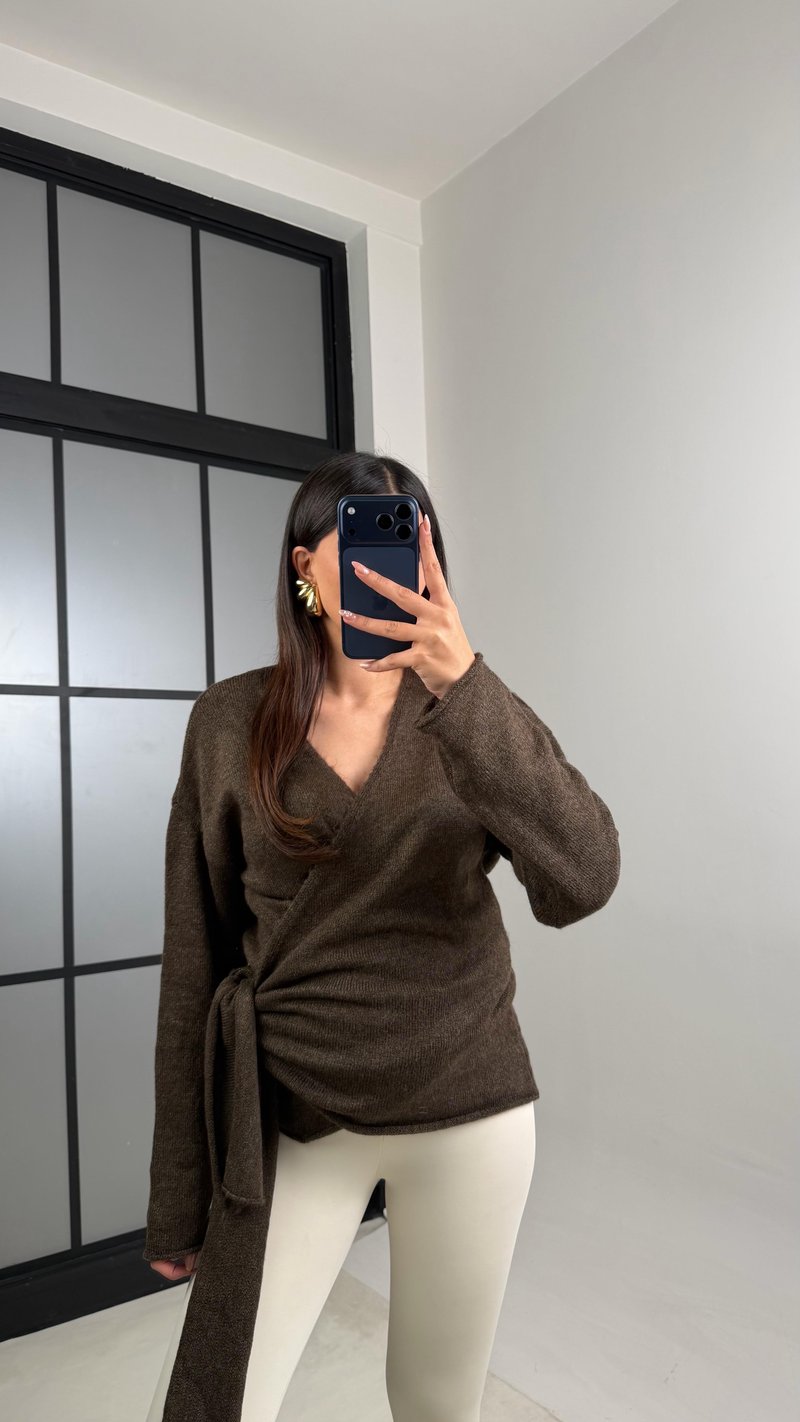Kahve Bağlama Detaylı Triko Hırka GAUS-00888