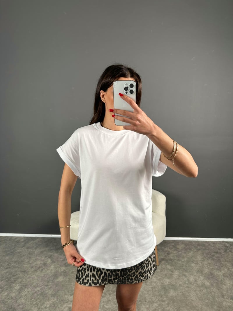 MN Beyaz Kol Katlamalı Basic Tshirt