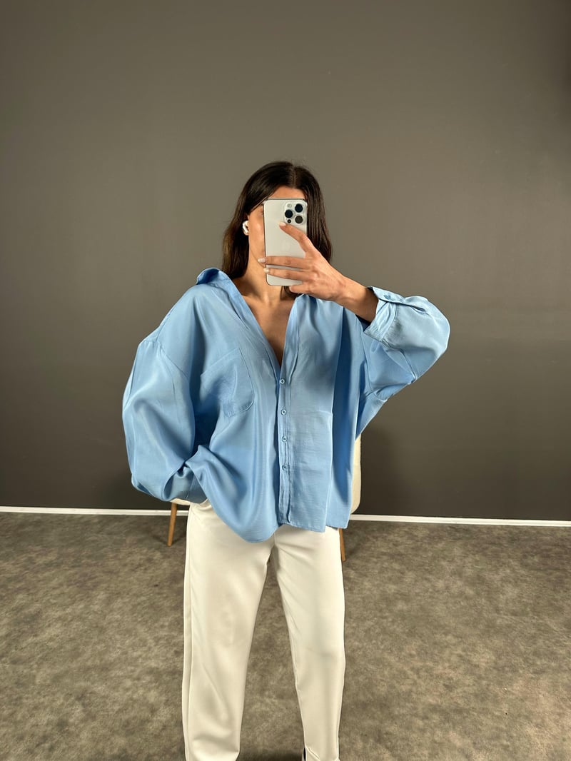 Bebek Mavisi Salaş Oversize Gömlek
