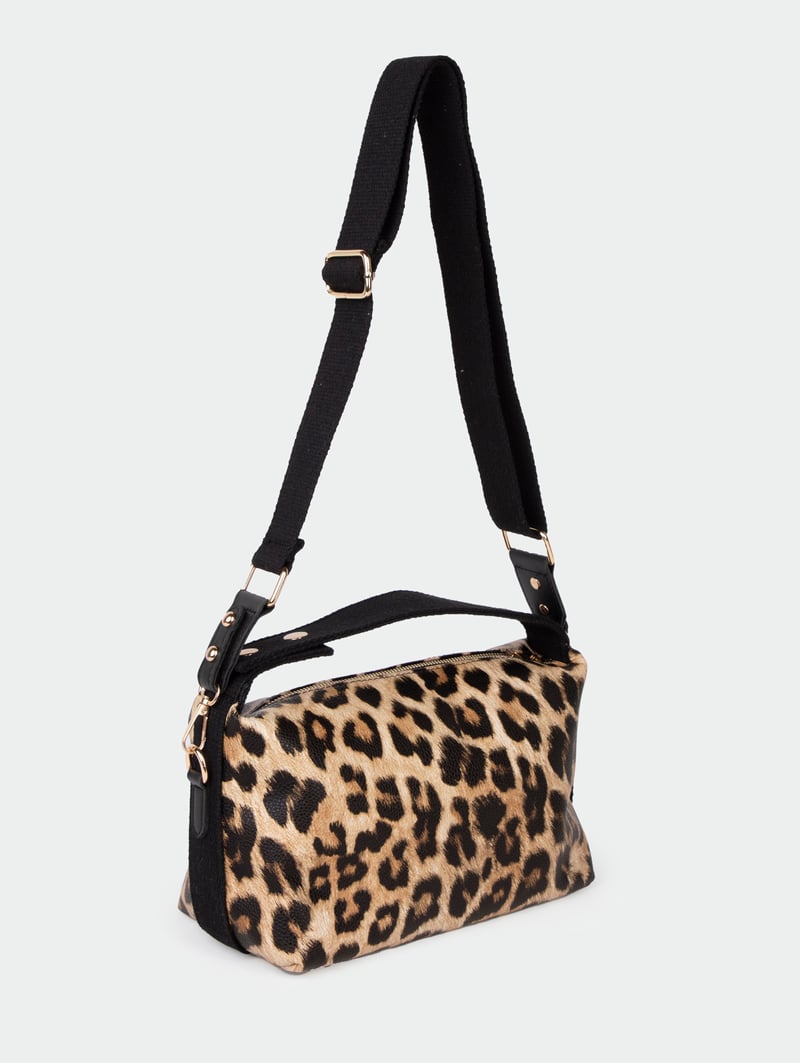 313 KANVAS ASKILI LEOPAR ÇITÇITLI ÇANTA LEOPAR 