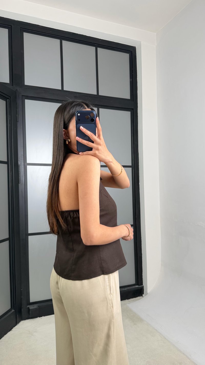 Acı Kahve Boyundan Bağlamalı Düğmeli Keten Bluz GAUS-01422