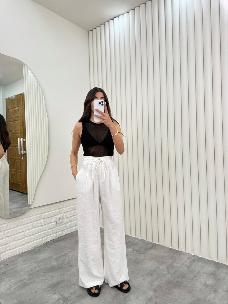 Beyaz Çift Kuşaklı Tensel Kırışık Kumaş Palazzo Pantolon Gaus00302