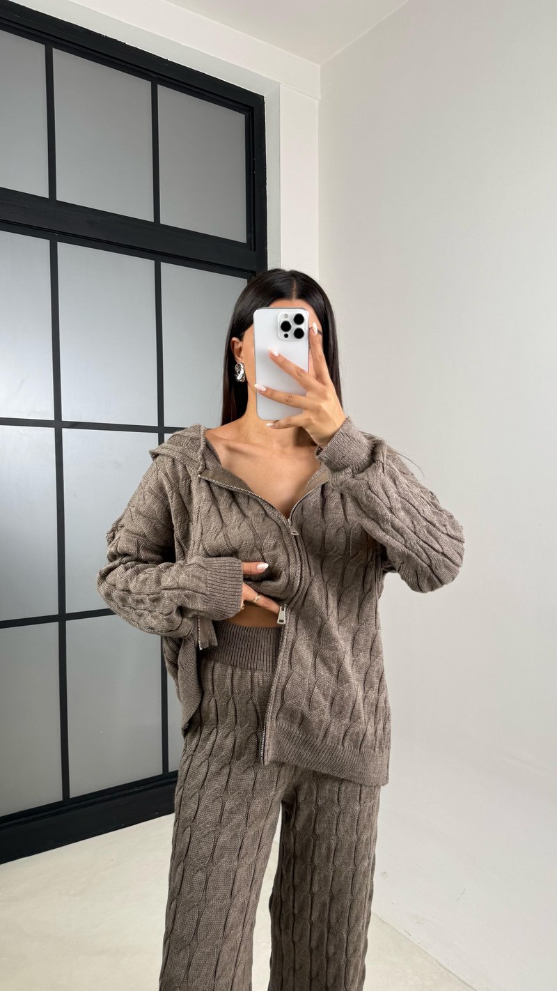 Kahve Saç Örgülü Kapüşonlu Hırka Pantolon Triko Takım GAUS-00514