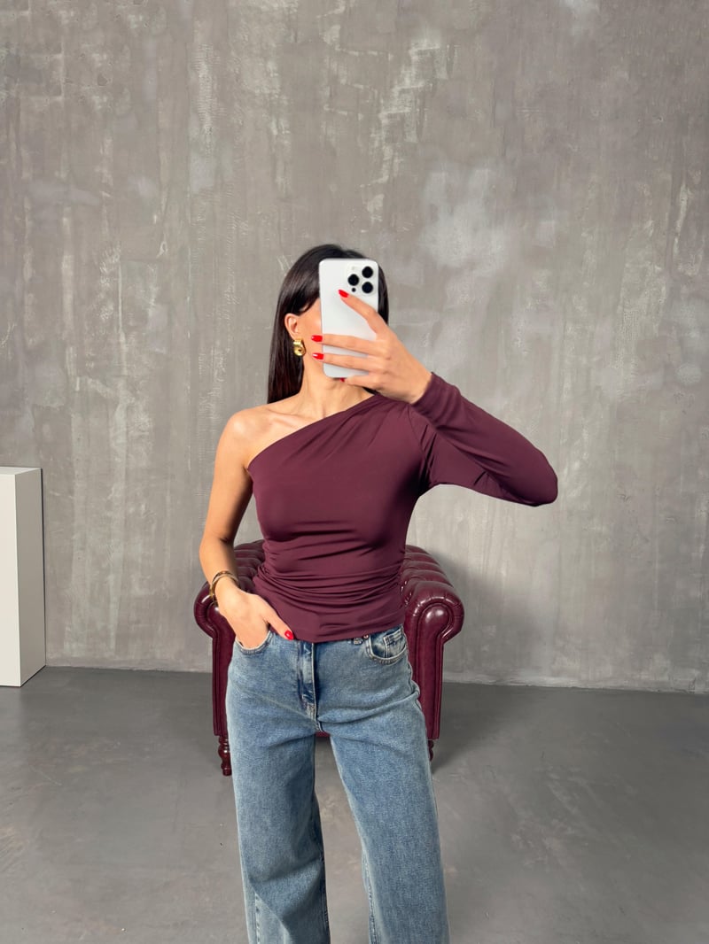Scorp Bordo Drapeli Tek Kol Detaylı Bluz