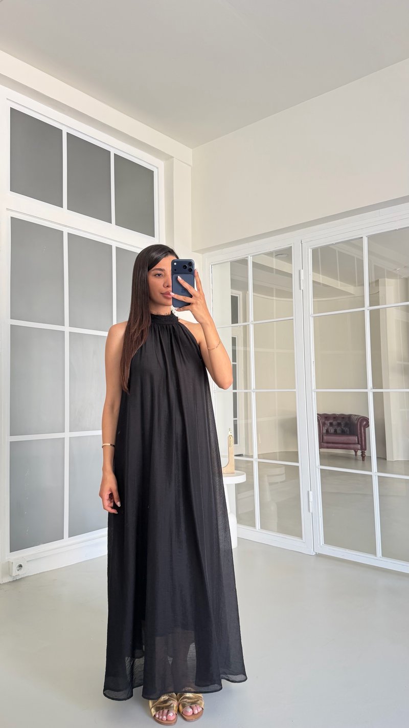 Siyah Halter Yaka Dantel Detaylı Astarlı Elbise GAUS-01710