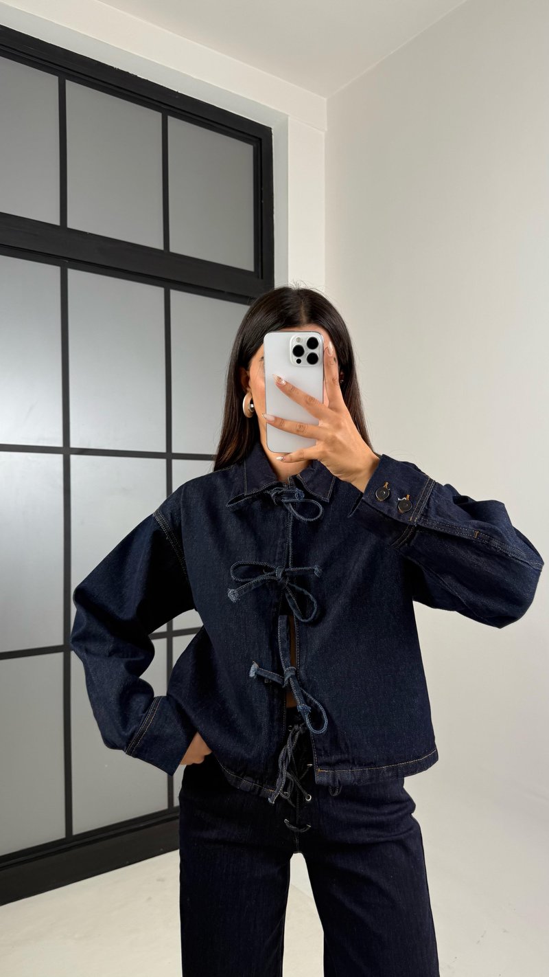 Lacivert Önü Bağlama Detaylı Tasarım Denim Ceket GAUS-00133