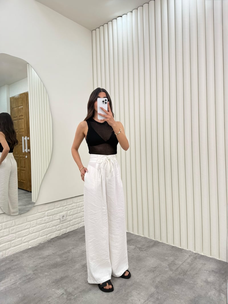 Beyaz Çift Kuşaklı Tensel Kırışık Kumaş Palazzo Pantolon Gaus00302