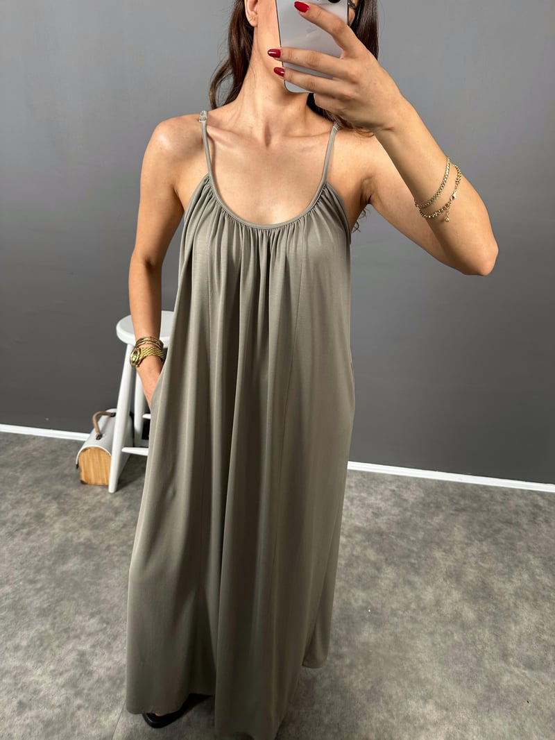 İlya Haki Oysh Modal Kumaş Cepli Askılı Rahat Elbise