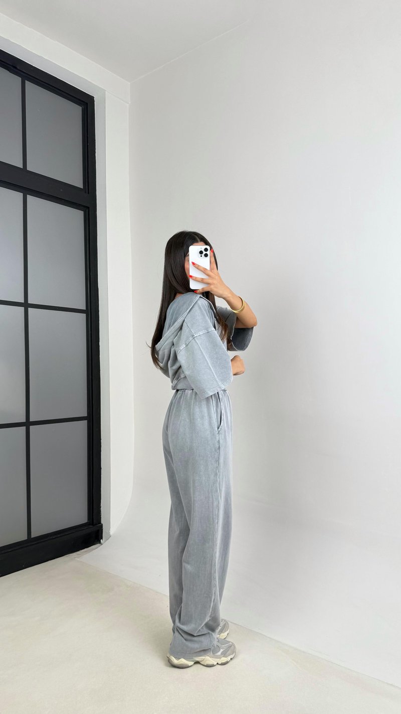 Gri Yıkama Desenli Kapüşonlu Crop Hırka Beli Lastikli Pantolon İkili Premium Takım GAUS-0063
