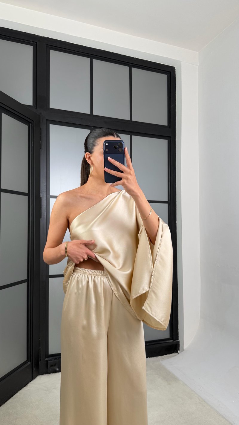 Taş Yarasa Kol Bluz Beli Lastikli Pantolon Saten Takım GAUS-01528