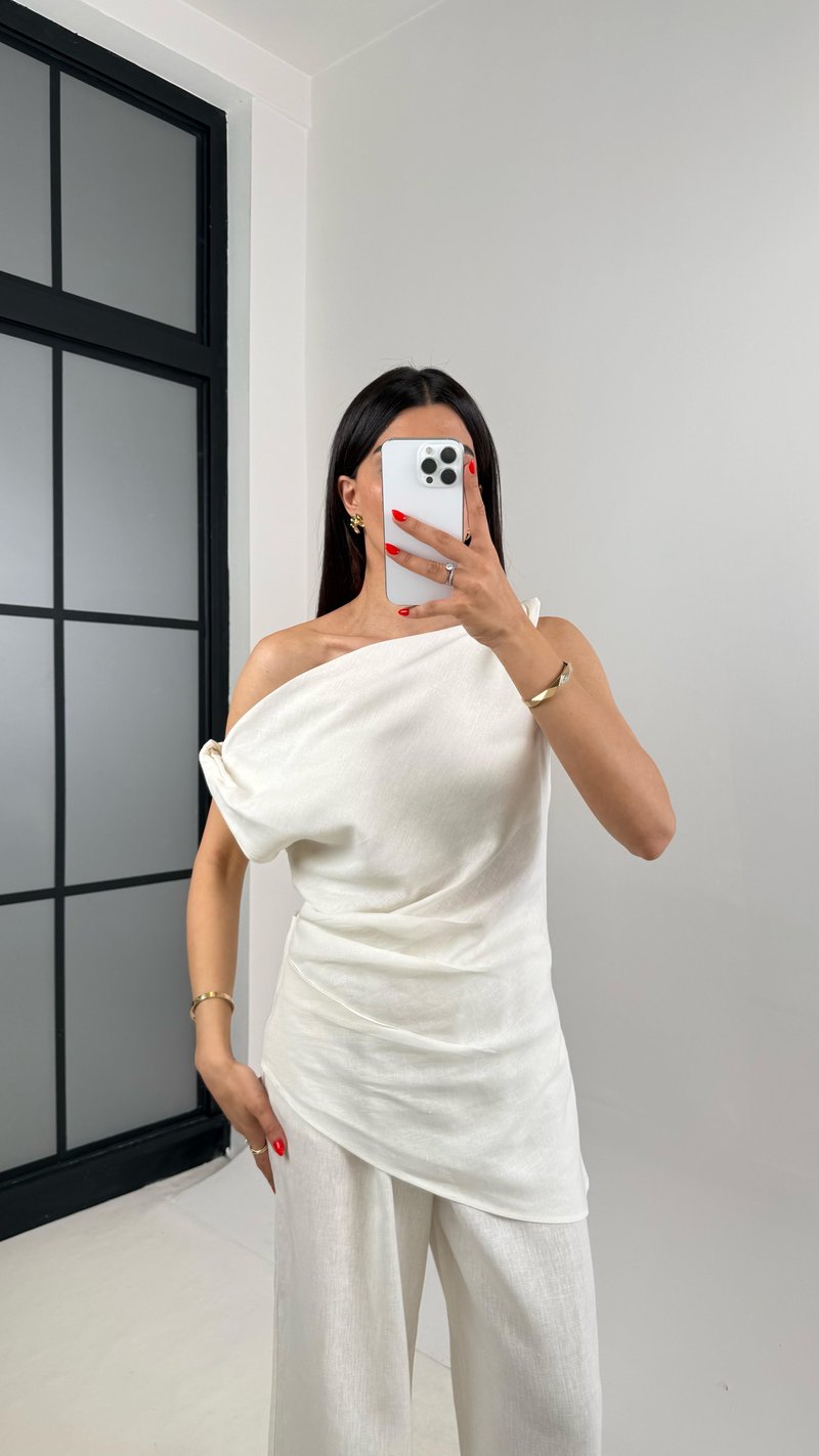 Beyaz Asimetrik Kesim Bluz Beli Lastikli Pantolon Tasarım Keten Takım Gaus00462