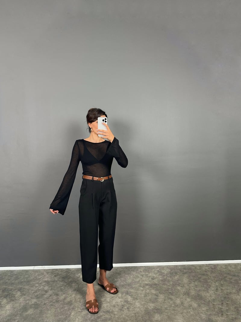 Vion Siyah Krep Kumaş Kemerli Havuç ZR Model Pantolon