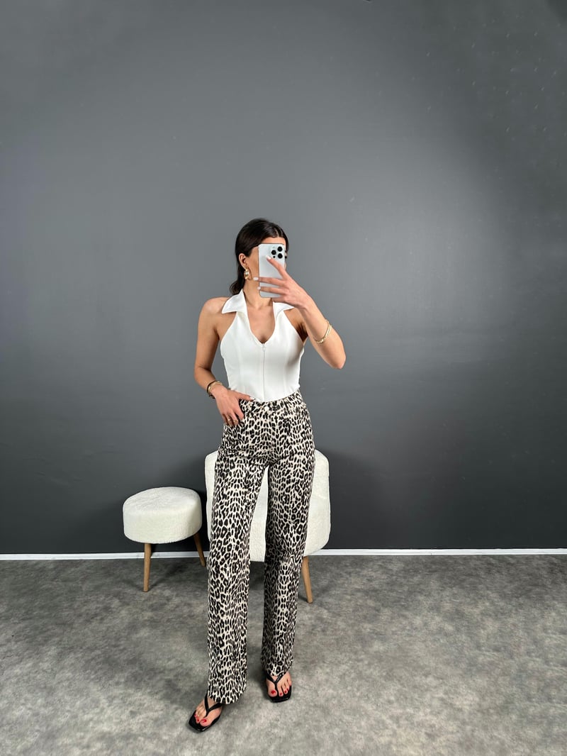 GU Leopar Desenli Straight Leg Jean