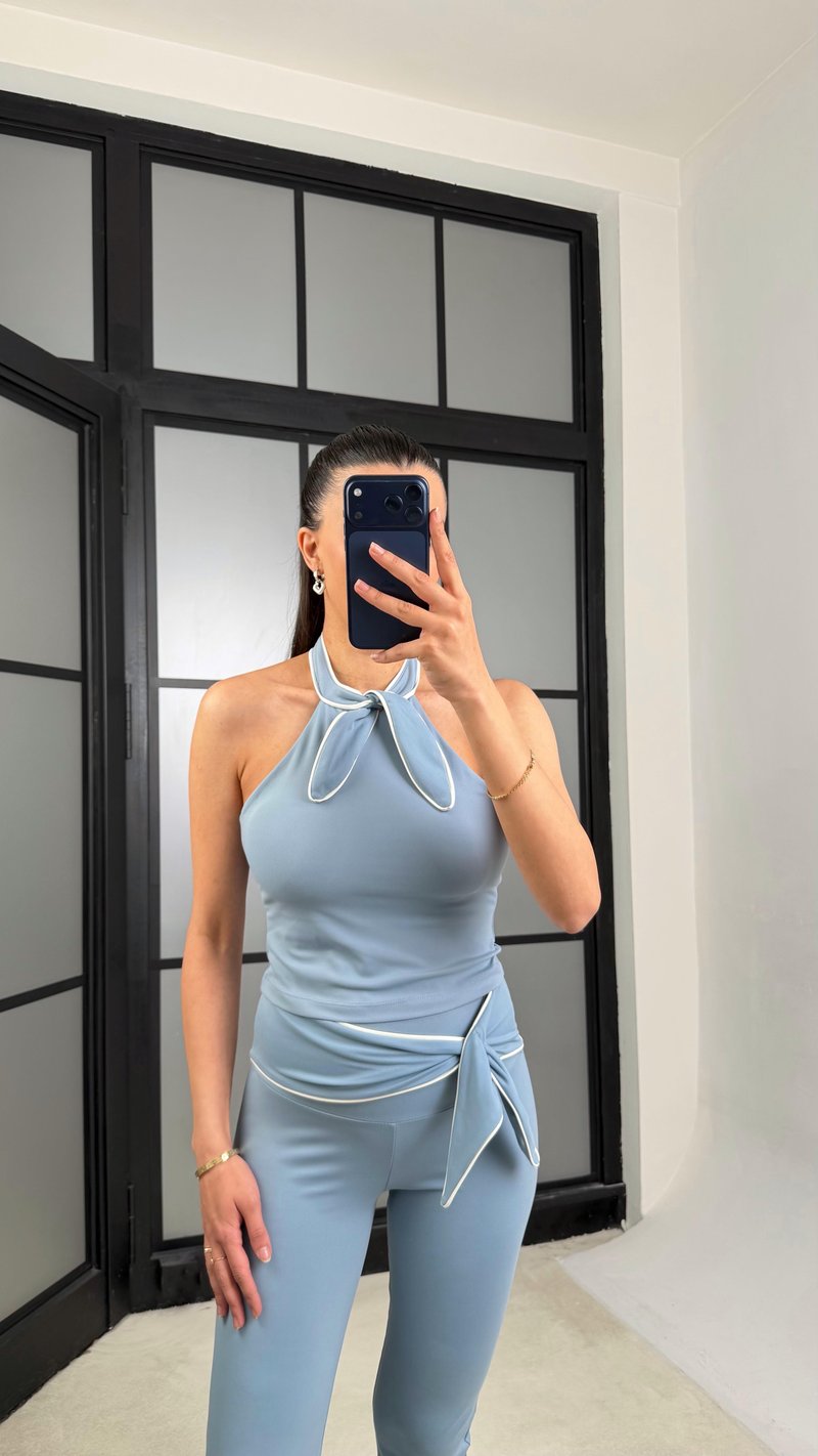 Mavi OYS Model Fiyonk Detaylı Crop Tayt Takım GAUS-01407